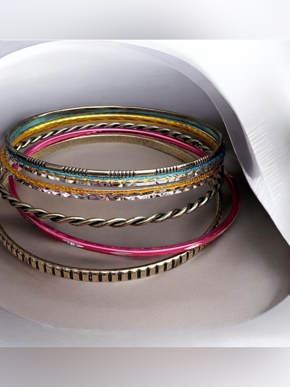 Avon 6-Pc Stackable Bangle Bracelet Set Pink Blue Gold Silver Tone Boho